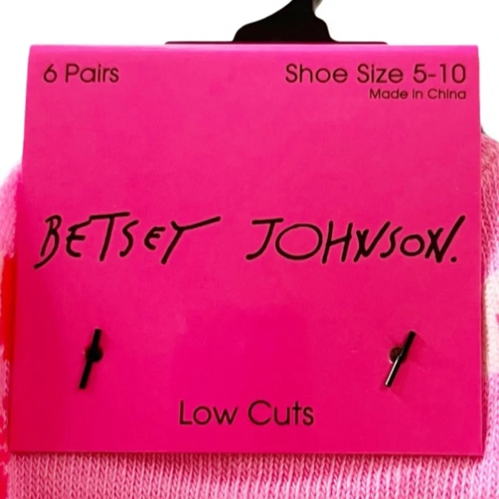 Betsy Johnson 6 Pairs Low Cuts Socks NIB